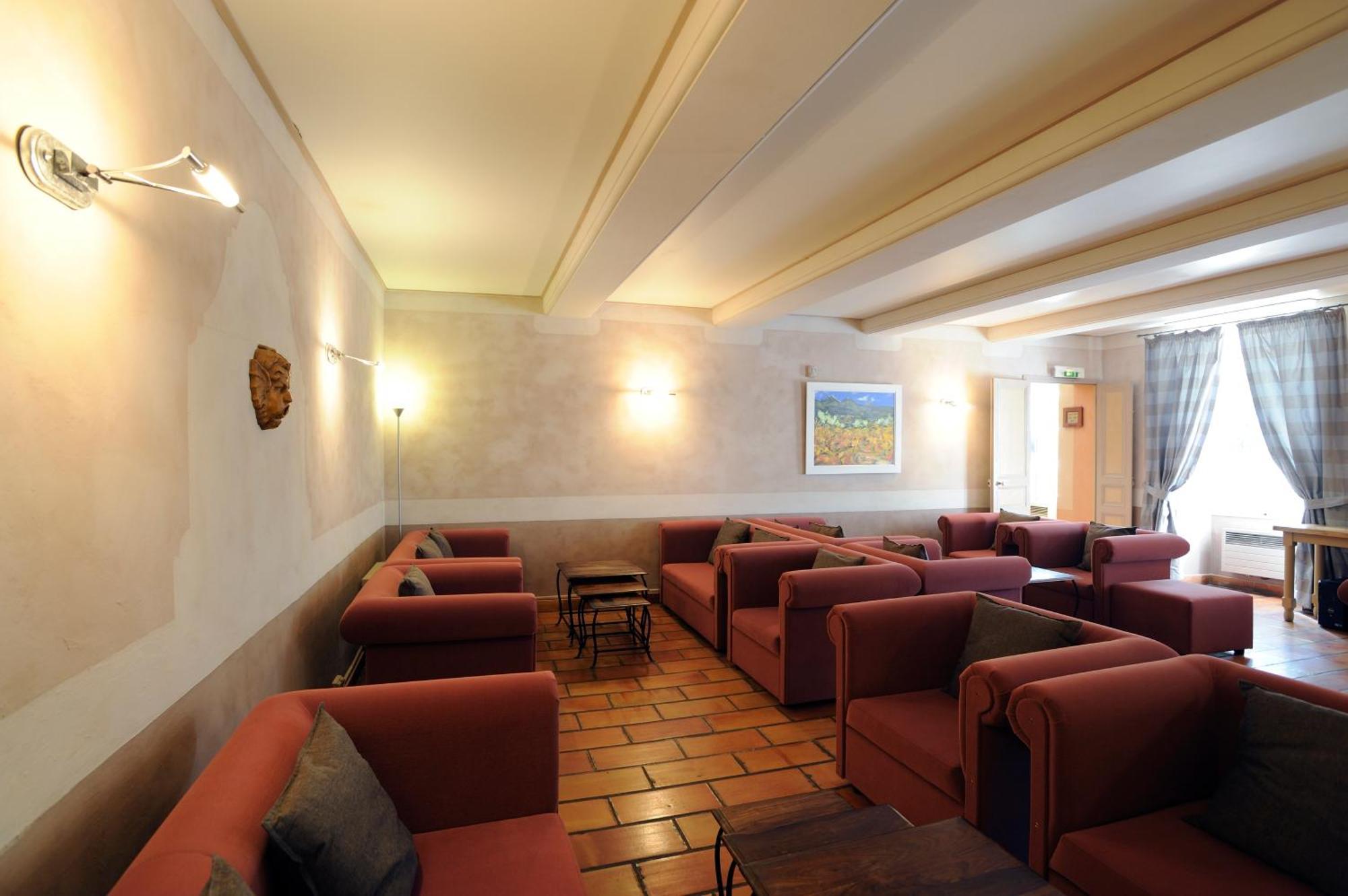 Societe Hoteliere De Montmirail 지공다스 외부 사진