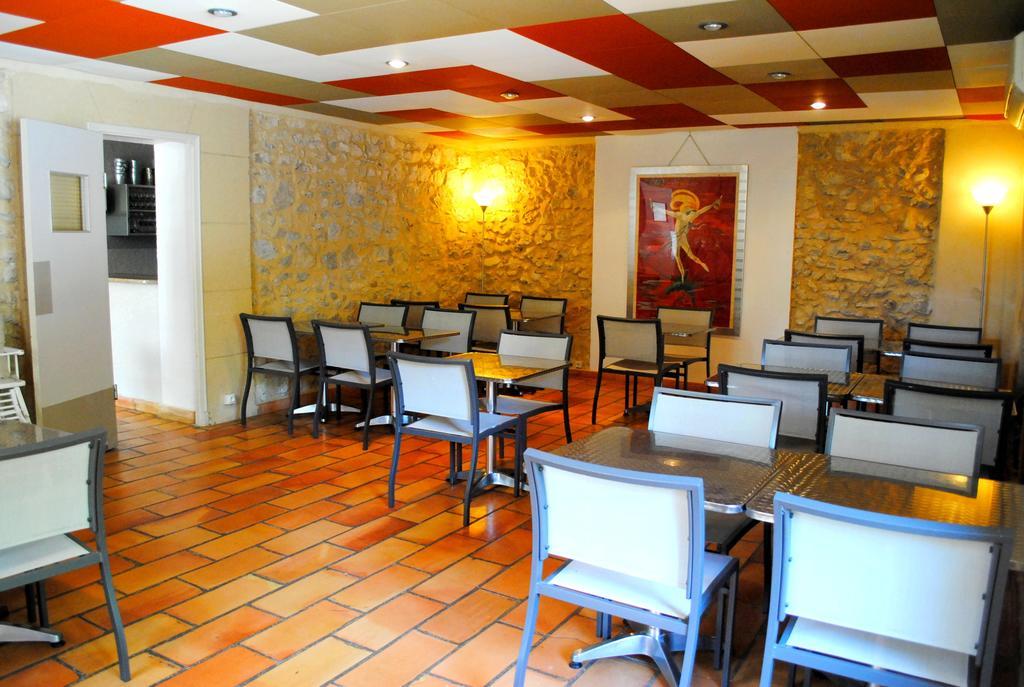 Societe Hoteliere De Montmirail 지공다스 외부 사진